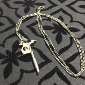 🖋 SILVER TATTOO GUN FASHION NECKLACE JEWELRY